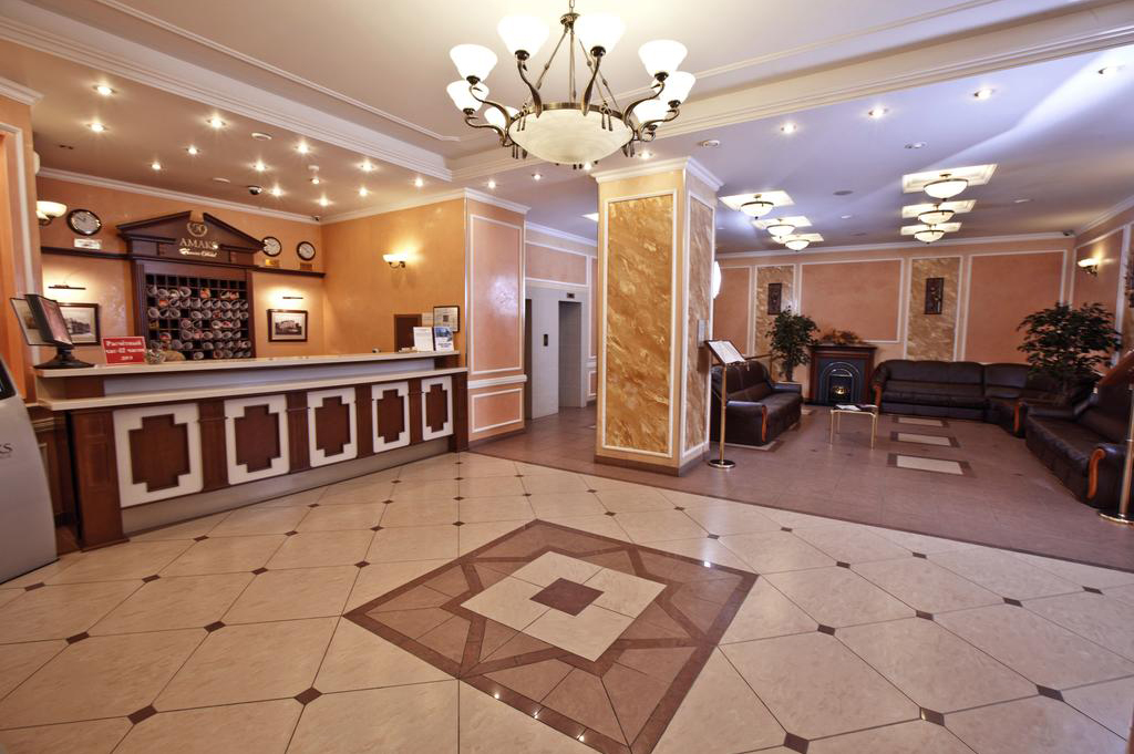 Амакс премьер отель